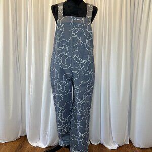 Anthropologie Stylish Gray and White Jumper with Pattern